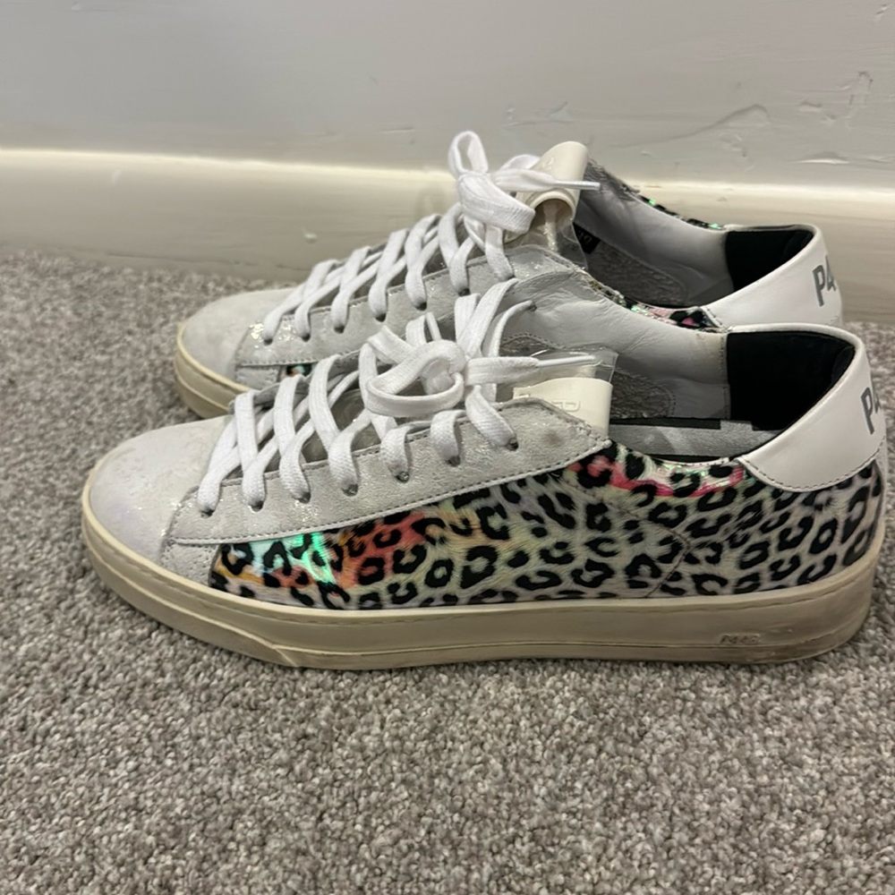 P448 size 39 sneakers